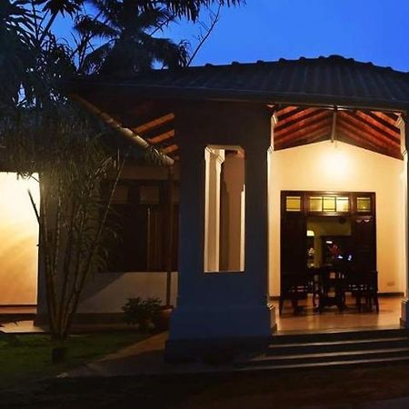 Villa Helvetia Galle Luaran gambar