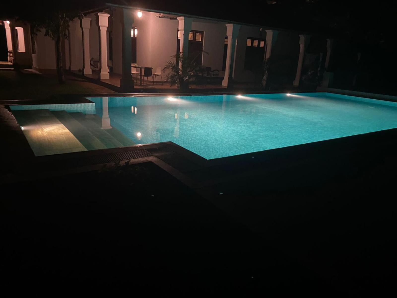 Villa Helvetia Galle Luaran gambar