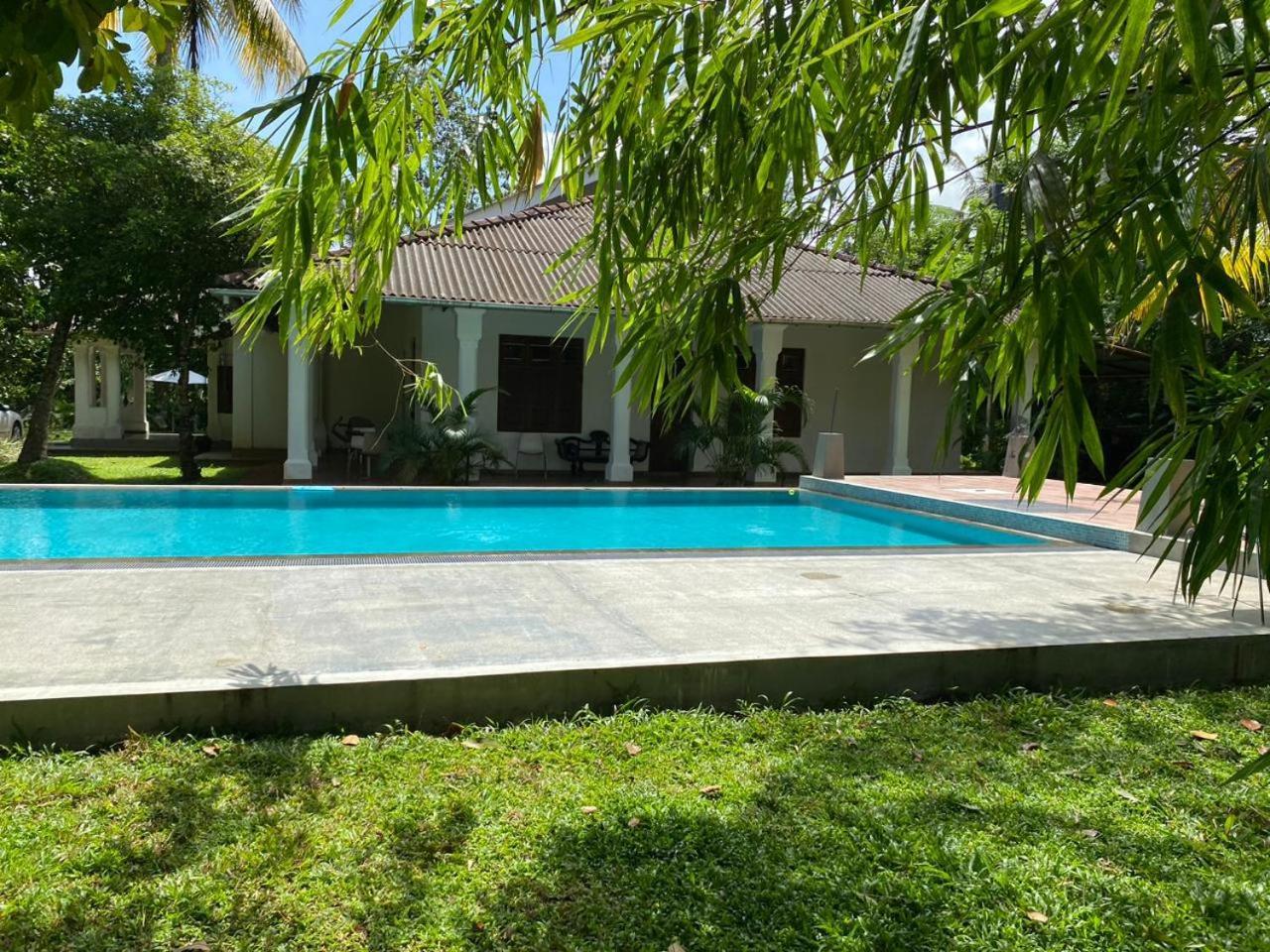 Villa Helvetia Galle Luaran gambar